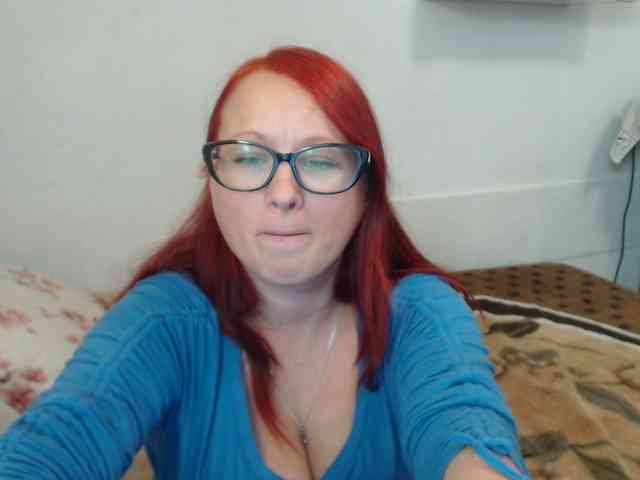 Lilia4joy webcam