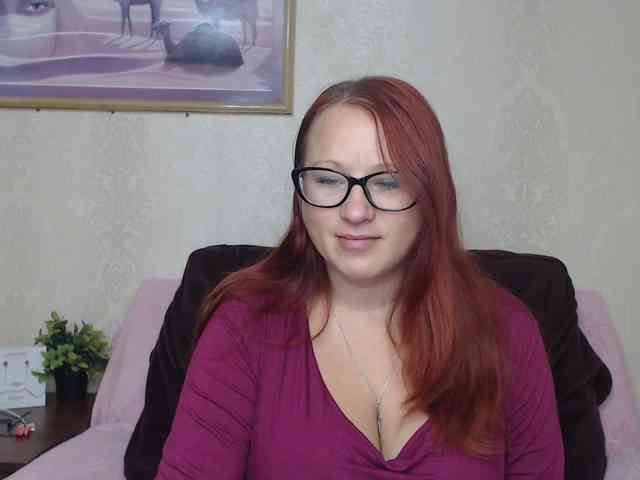 Lilia4joy webcam