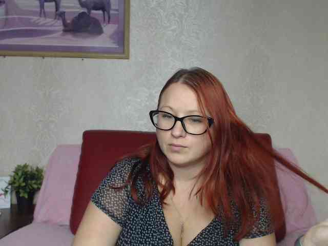 Lilia4joy webcam