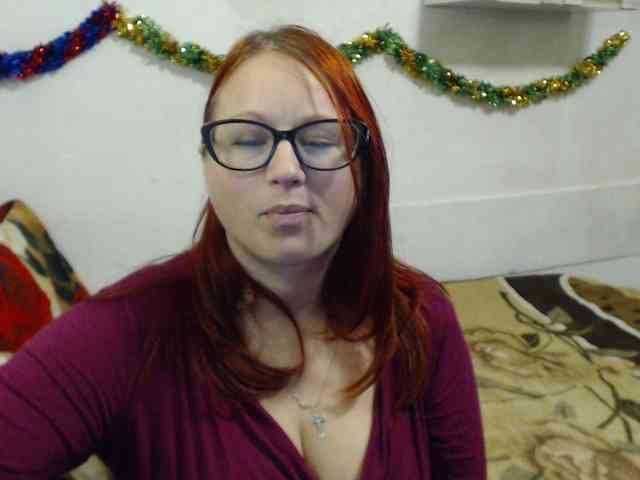Lilia4joy webcam
