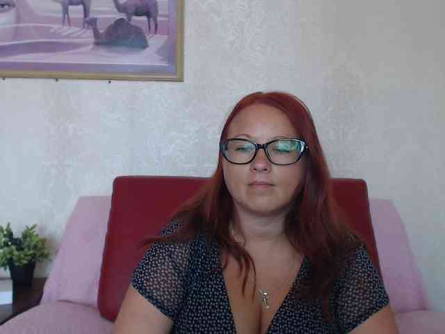 Lilia4joy webcam
