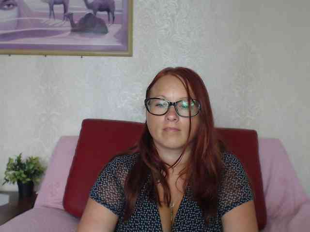 Lilia4joy webcam