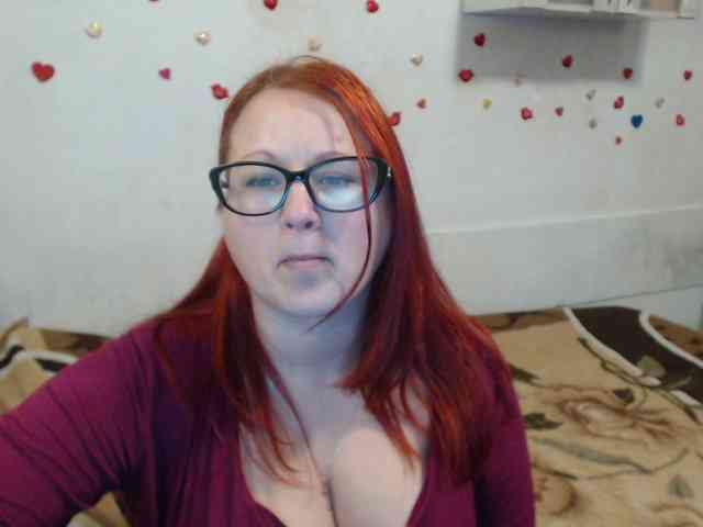 Lilia4joy webcam