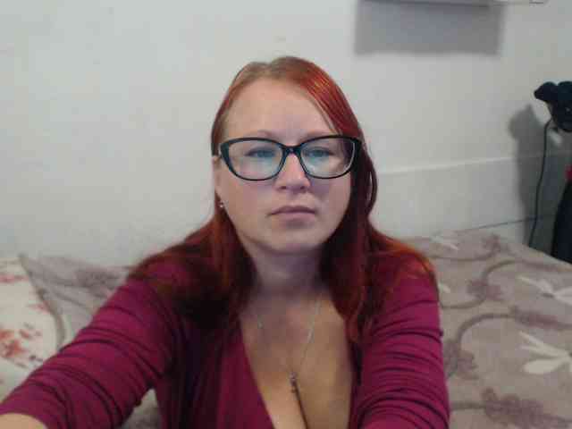 Lilia4joy webcam