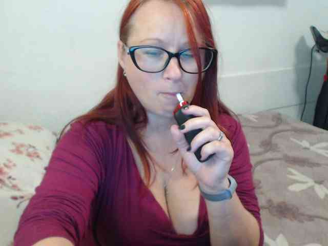 Lilia4joy webcam