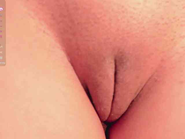 LelaWest webcam
