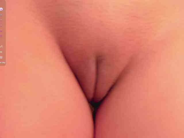 LelaWest webcam