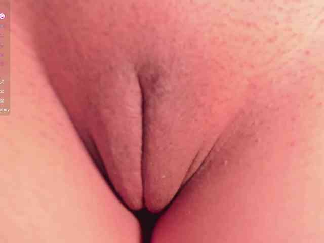 free live chat LelaWest