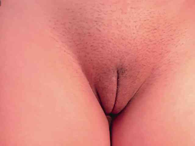 LelaWest webcam