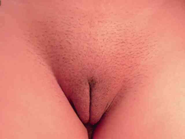 LelaWest webcam