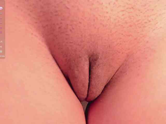 LelaWest webcam