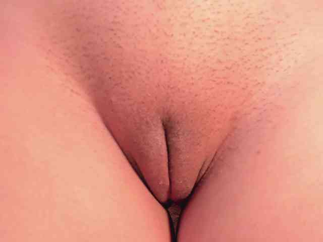 LelaWest webcam