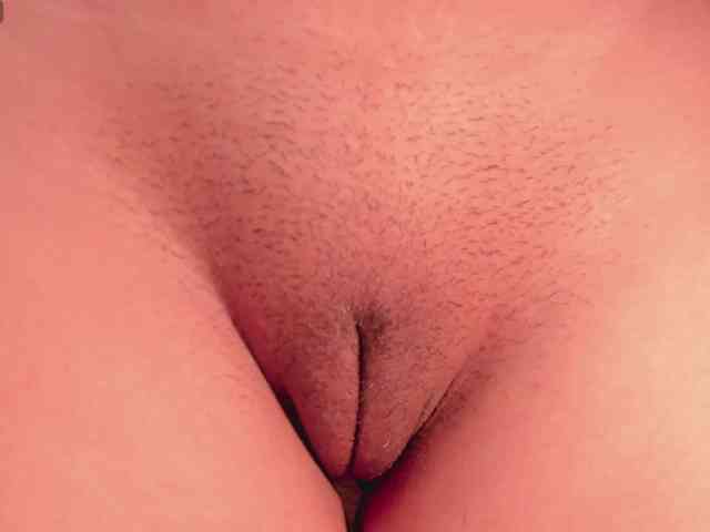 LelaWest webcam