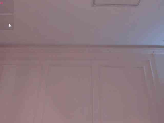 LelaWest webcam