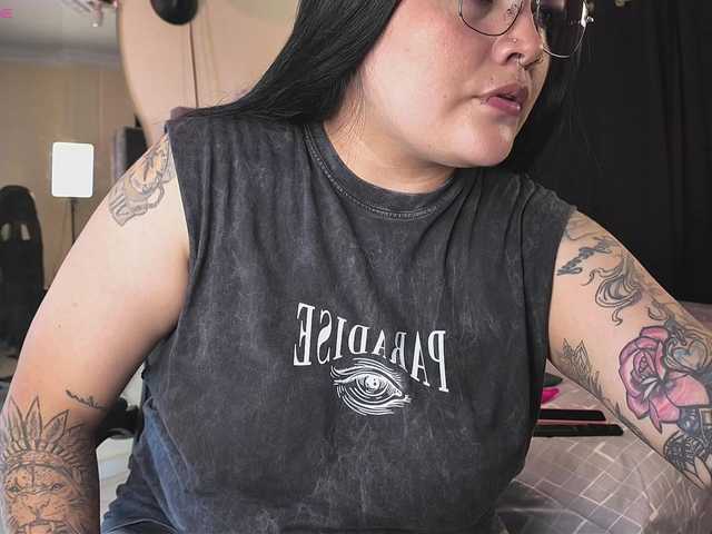 Danielasexya's BongaCams show and profile