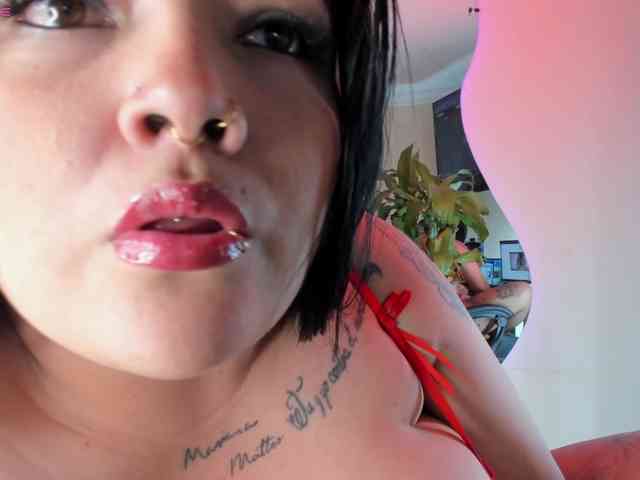 Danielasexya webcam