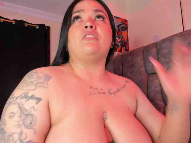 Danielasexya webcam