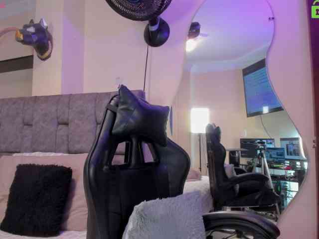 Danielasexya Live Webcam on BongaCams