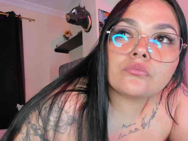 Danielasexya webcam