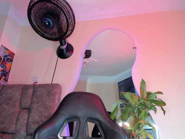 Danielasexya webcam