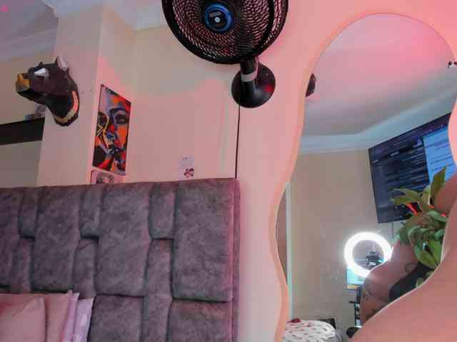 Danielasexya webcam