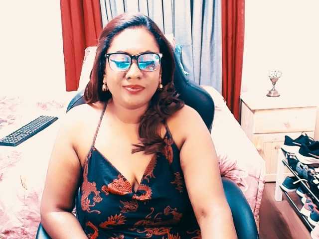 Indianlust69's BongaCams show and profile