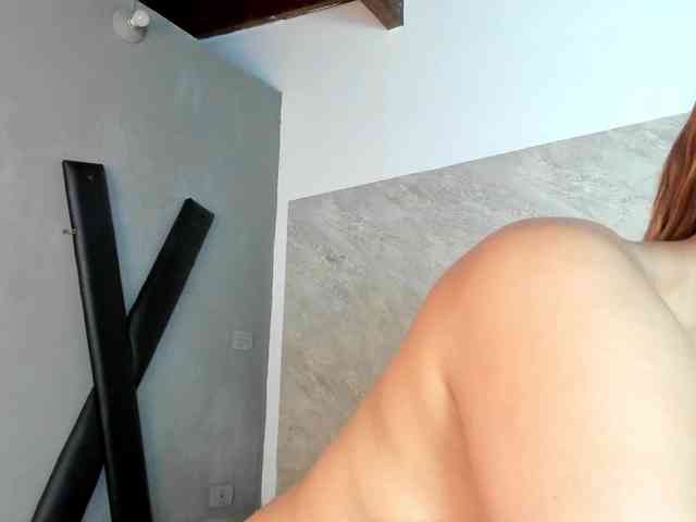 SinthiaCollin webcam