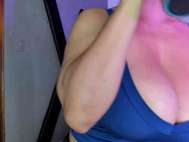 SinthiaCollin webcam