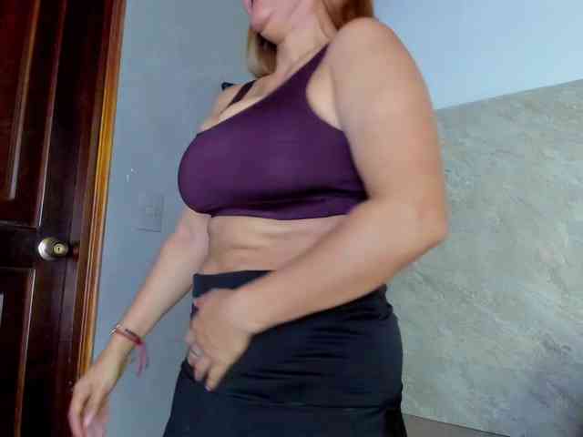 SinthiaCollin webcam