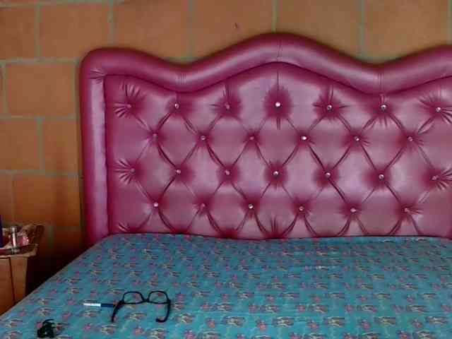 aisha5 webcam