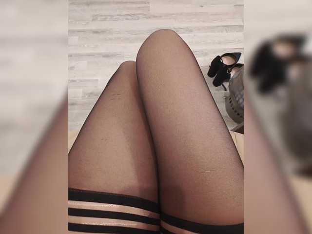 JessikaMur —    AT WORK! WANT TO FUCK ME, then this new product will be to your taste: high vibration for 20 seconds for only 21 tokens! PROMOTION, KITTY 85 tok. Favorite vibrations 27 and 100, many times, 1001 - a flight into space)     SQUIRT @remain   