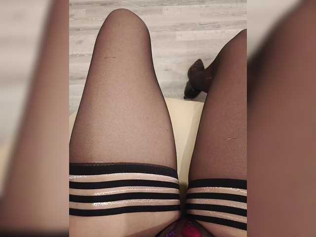 JessikaMur —    AT WORK! WANT TO FUCK ME, then this new product will be to your taste: high vibration for 20 seconds for only 21 tokens! PROMOTION, KITTY 51 tok. Favorite vibrations 27 and 100, many times, 1001 - a flight into space)     SQUIRT @remain   