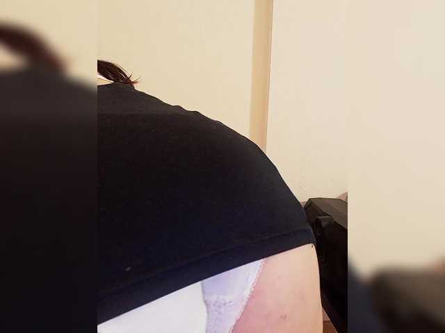 Model555's BongaCams show and profile