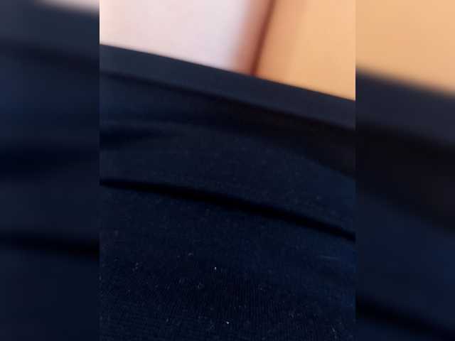 Model555's BongaCams show and profile