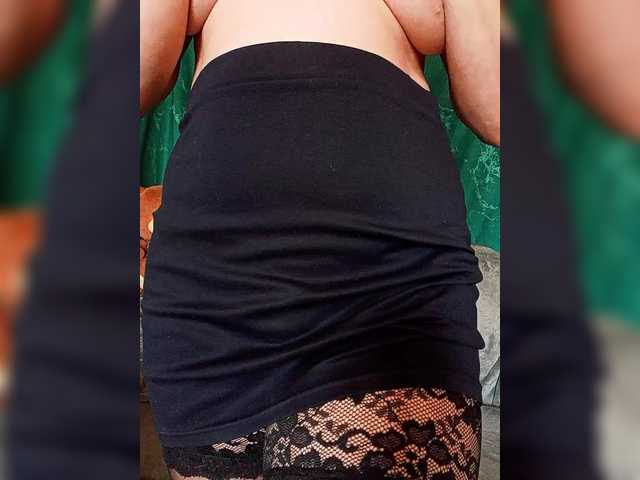 Model555's BongaCams show and profile