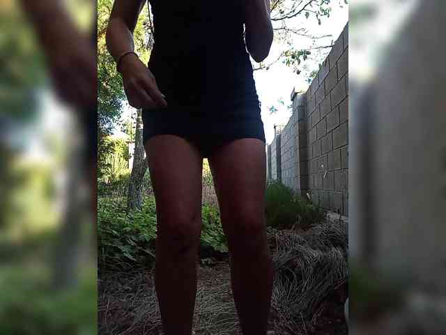 KonFeetaa webcam