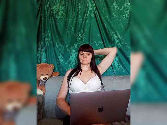KonFeetaa webcam