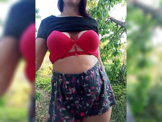 KonFeetaa webcam