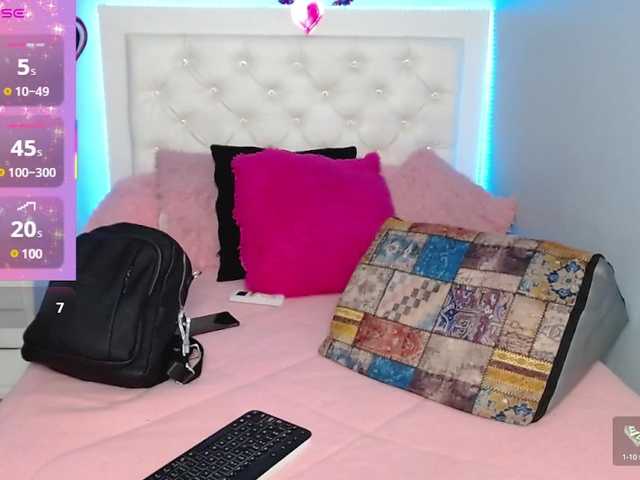 Viictoriia webcam bongacams model stream image