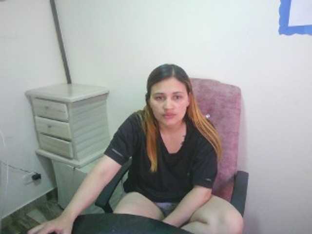 katherinedav's BongaCams show and profile