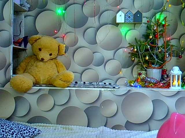 LizSage's BongaCams show and profile