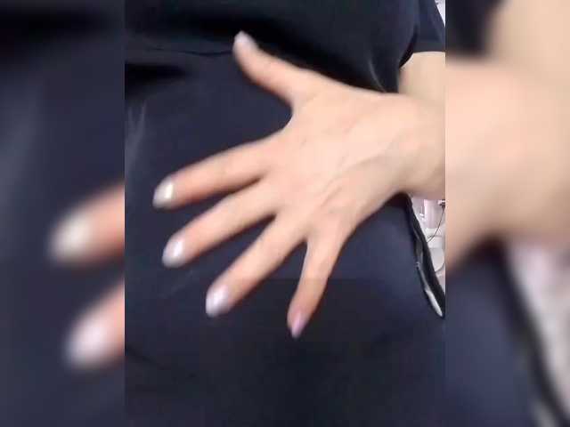 LizSage's BongaCams show and profile