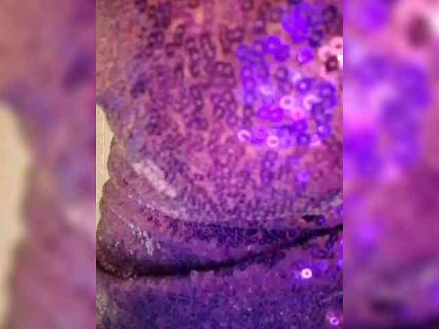 LizSage webcam