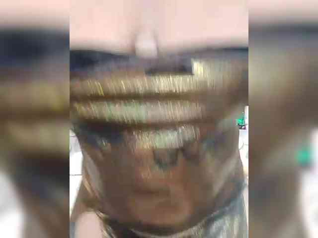LizSage webcam