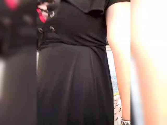 LizSage webcam