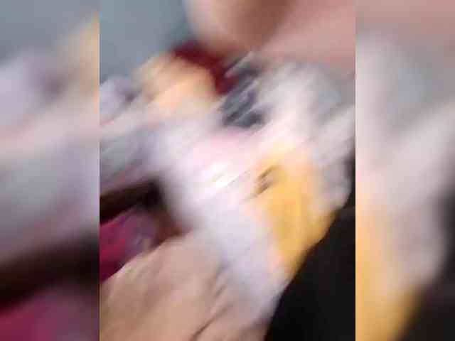 LizSage webcam