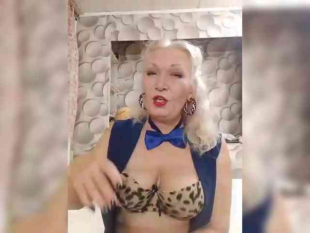 LizSage webcam