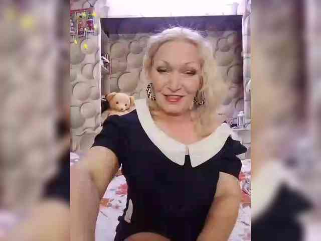 LizSage Live Webcam on BongaCams