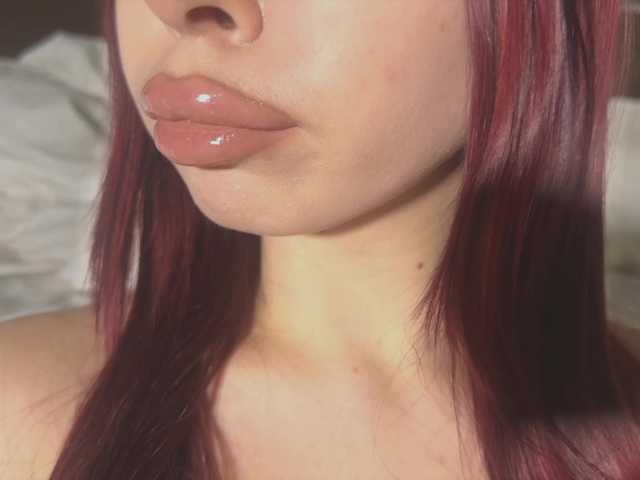 Mzxhhh's BongaCams show and profile