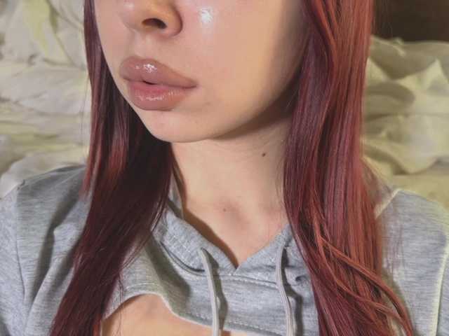 Mzxhhh's BongaCams show and profile